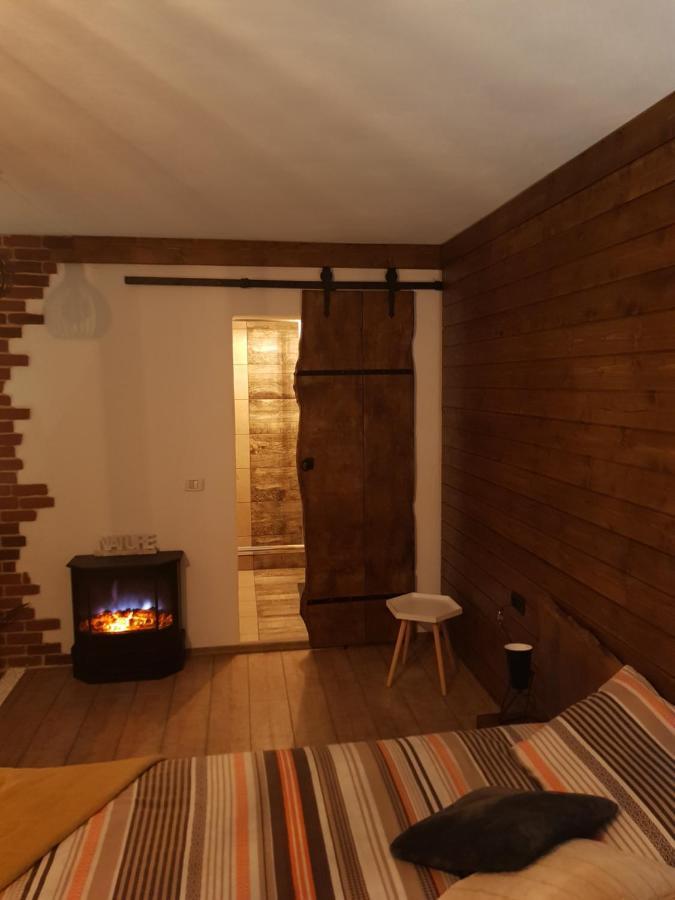 Hotel Casa Dexi Malaia Zewnętrze zdjęcie
