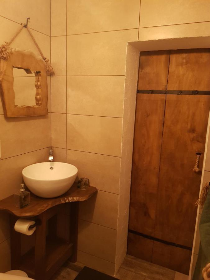 Hotel Casa Dexi Malaia Zewnętrze zdjęcie