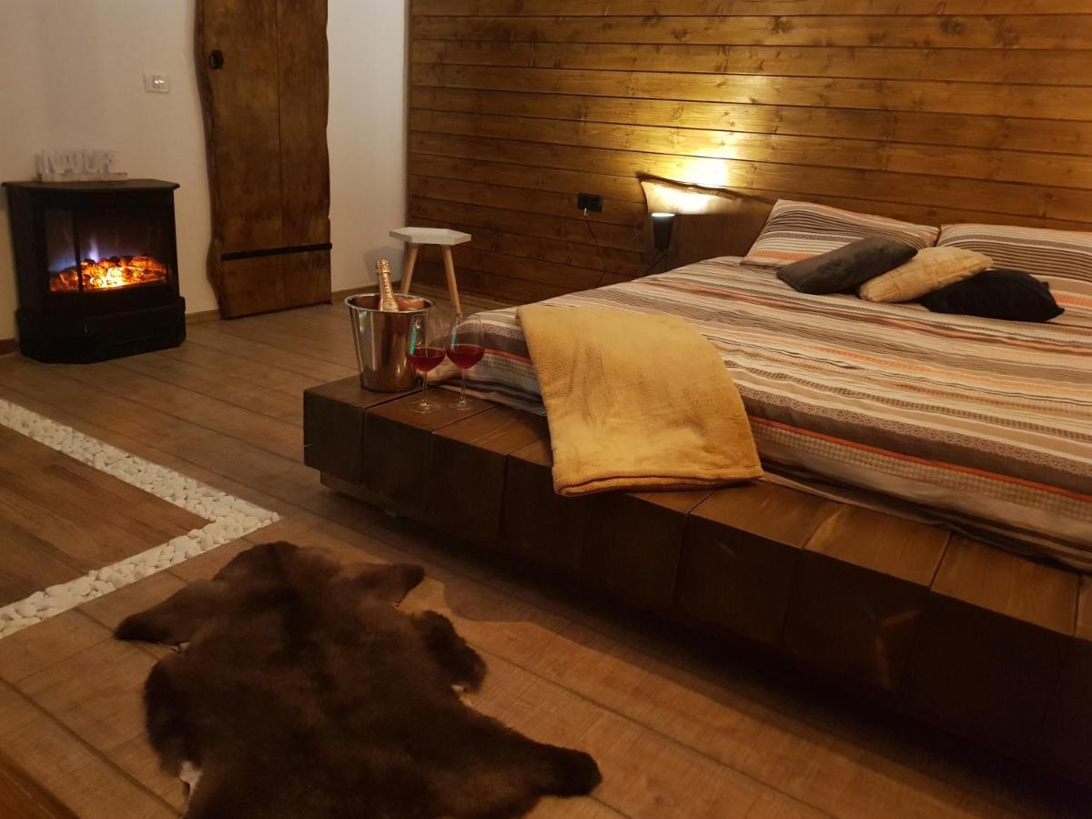Hotel Casa Dexi Malaia Zewnętrze zdjęcie
