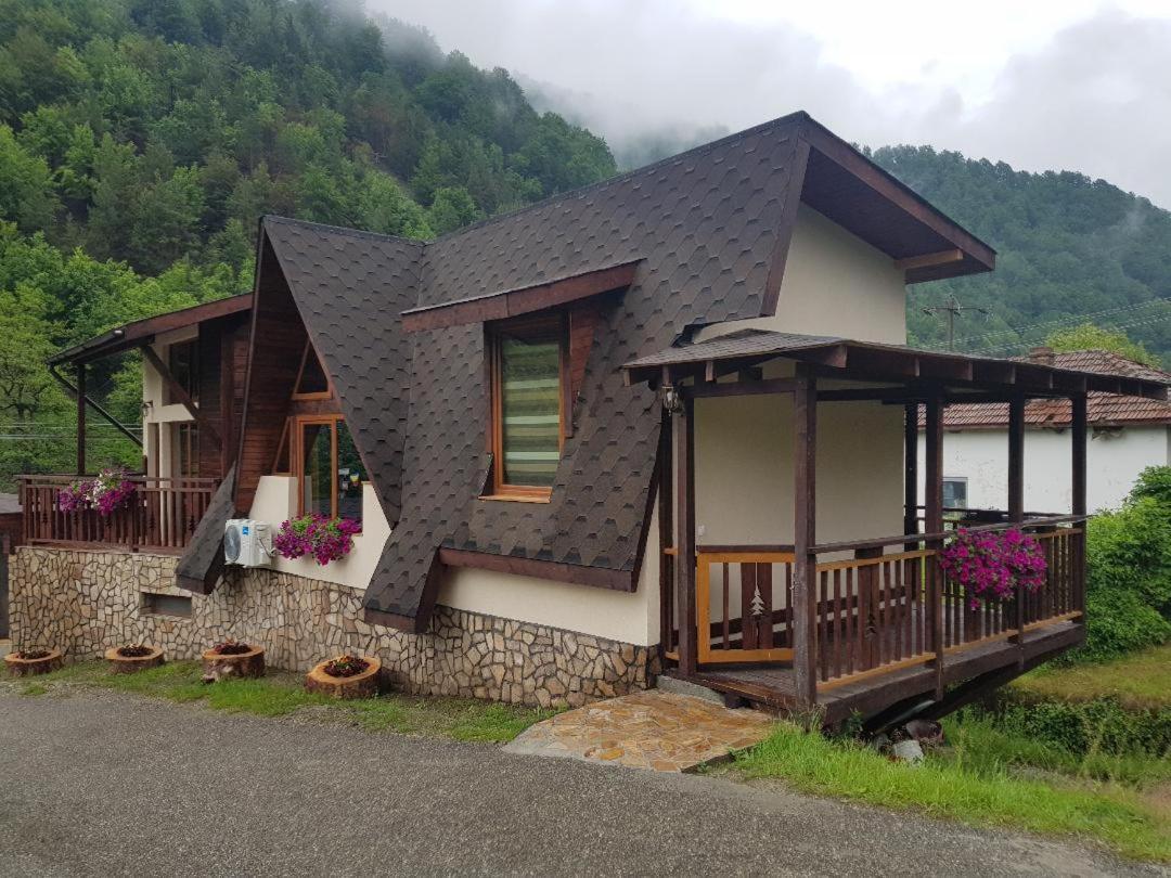 Hotel Casa Dexi Malaia Zewnętrze zdjęcie