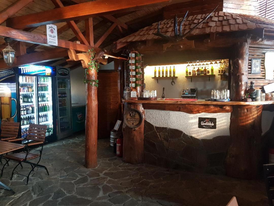Hotel Casa Dexi Malaia Zewnętrze zdjęcie